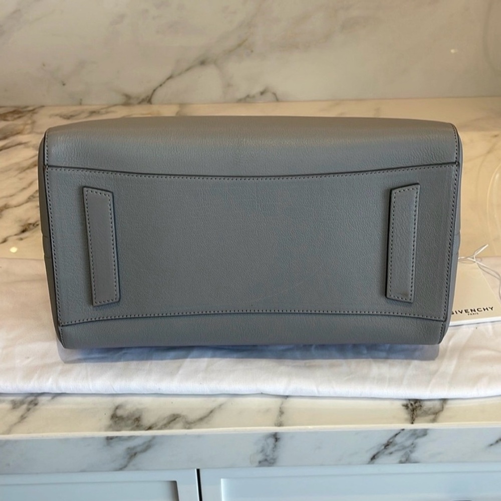 Givenchy Antigona Medium Leather Satchel | Grey | NEW - Picture 13 of 16